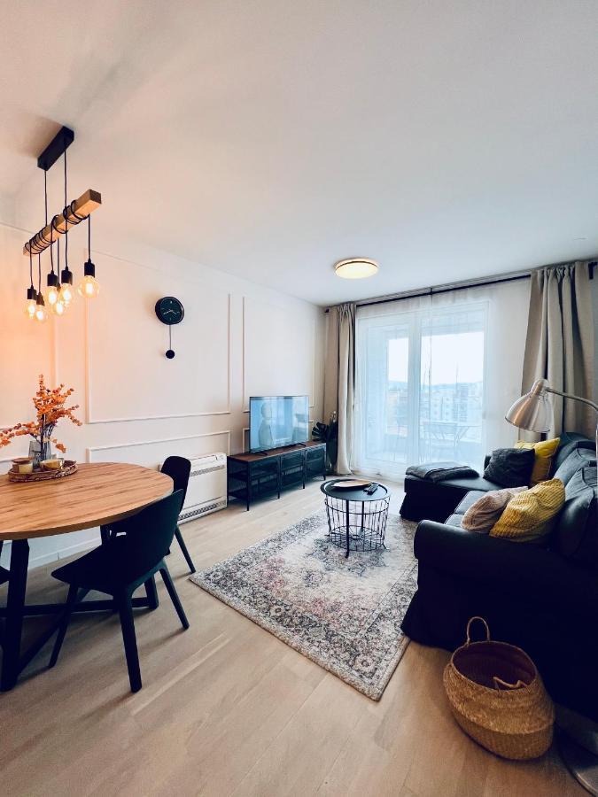 Ljupka - - With Private Free Parking Apartment Zadar