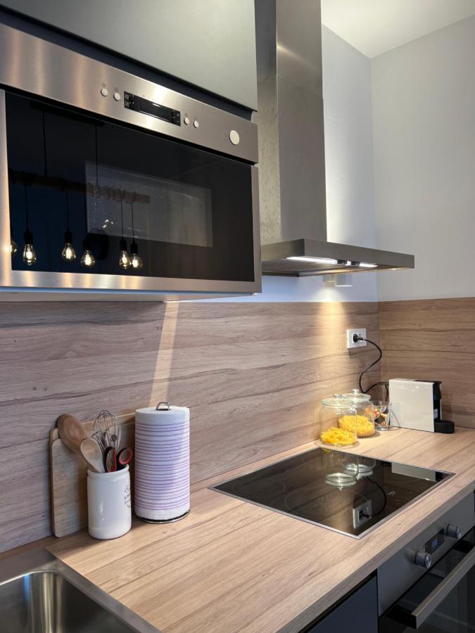 Apartment Ljupka - - With Private Free Parking *