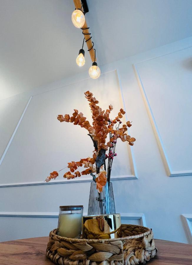Ljupka - - With Private Free Parking Apartment Zadar